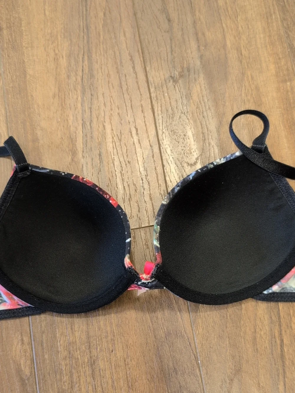 Bundle of Xhilaration 2 Bras Floral & Boyshort Set  Pink and Red Flowers